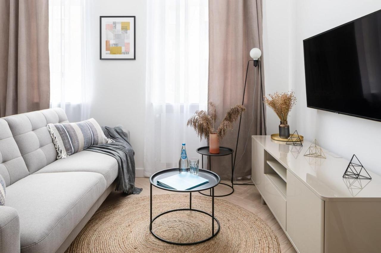 Boduena 4 - Elegant Apartment In Warsaw Centre By Noclegi Renters Εξωτερικό φωτογραφία